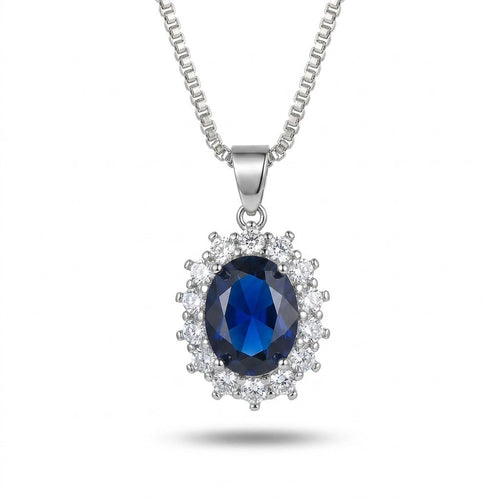 Minimalist Four-Leaf Clover Zirconia Necklace